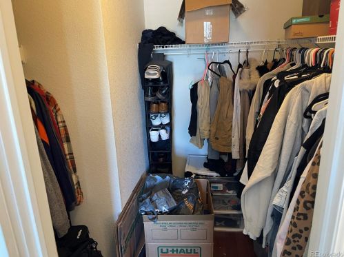 8039 Kittredge Ct, Englewood CO  80112-4629 exterior