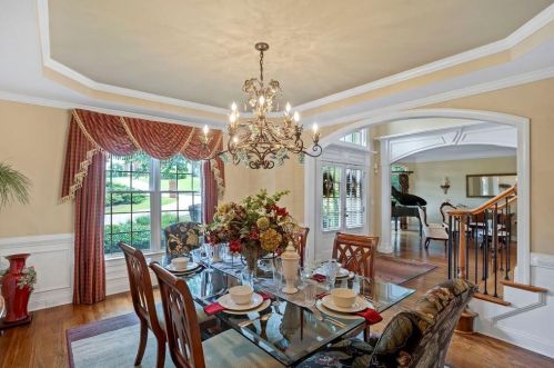 2551 Essex Ln, Atlanta GA  30331-7855 exterior