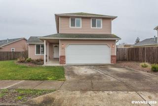 1016 Mountain River Dr, Lebanon OR  97355-8932 exterior