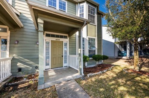 18749 Golden Eagle Way, Webberville TX  78621-4222 exterior