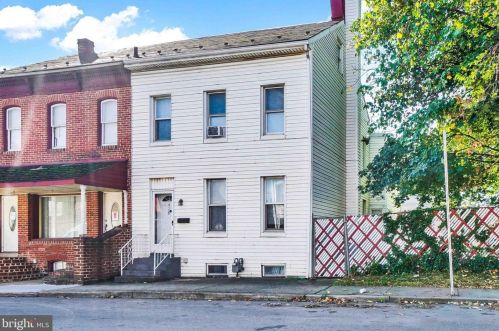 678 Princess St, York, PA 17401-3728