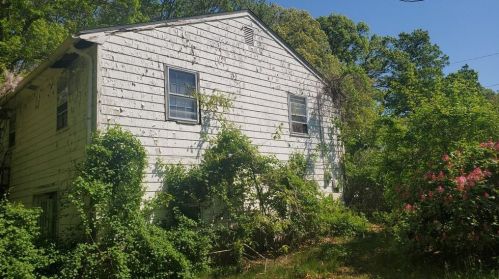50 Bunting Rd, Warwick, RI 02889-3706