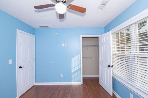 160 Parkside Dr, Stockbridge GA  30281-6902 exterior
