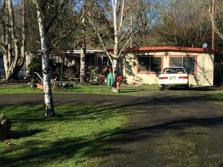 793 River Bend Rd, Roseburg OR  97471-9256 exterior