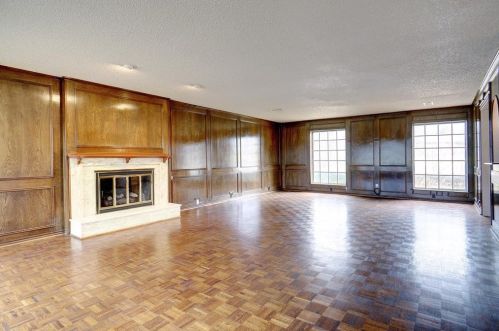 6150 Indigo Ct, Fort Worth, TX 76112-1114