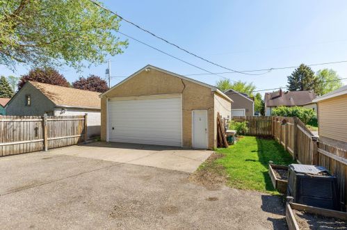 1936 4th St, Saint Paul MN  55119-4006 exterior