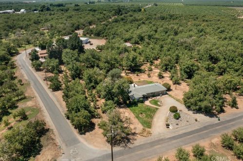 3230 Konning Ave, Chico, CA 95928-9512