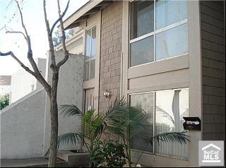 165 Oval Rd, Irvine CA  92604-2461 exterior