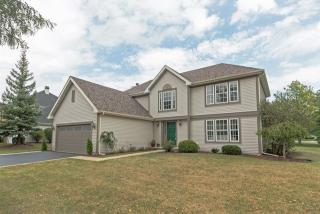1467 Canter Ln, Hanover Park, IL 60103-1822