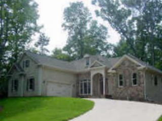 8840 Bayhill Dr, Gainesville, GA 30506-6766