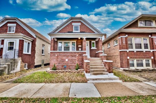 2334 Highland Ave, Forest View IL  60402-2414 exterior