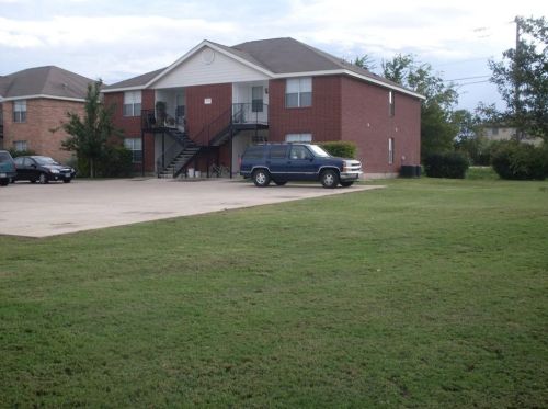 2200 Katy Ln, Georgetown, TX 78626-7581