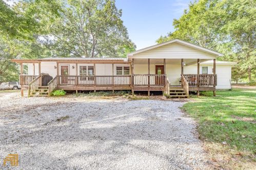 1015 Hoods Mill Rd, Commerce, GA 30529-5220