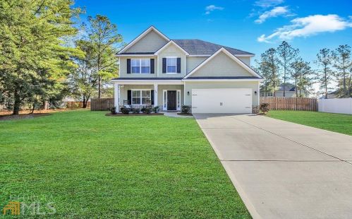 224 Cypress Lakes Dr, Bloomingdale, GA 31302-9357