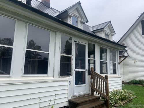9 Blaine Ave, Elliottsville Township, ME 04443-6319