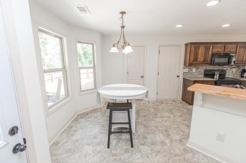 717 Lake Vista Dr, Jefferson GA  30549-4608 exterior