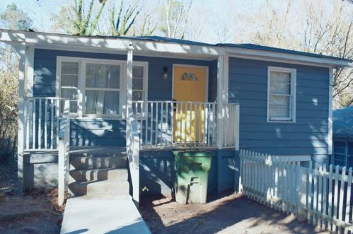 1610 Ezra Church Dr, Atlanta GA  30314-2151 exterior