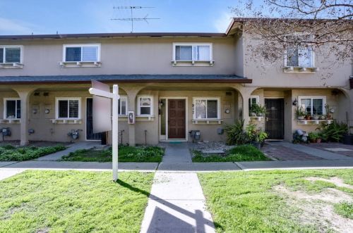 917 Bellhurst Ave, San Jose, CA 95122-3102