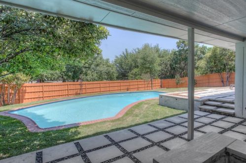 3855 Clayton Rd, Fort Worth TX  76116-7219 exterior