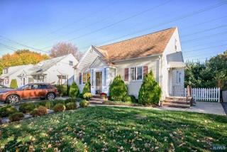 103 Brookwood Rd, Clifton, NJ 07012-1360