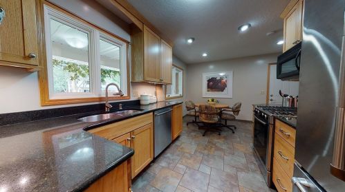 2569 Cohansey St, Saint Paul MN  55113-3521 exterior