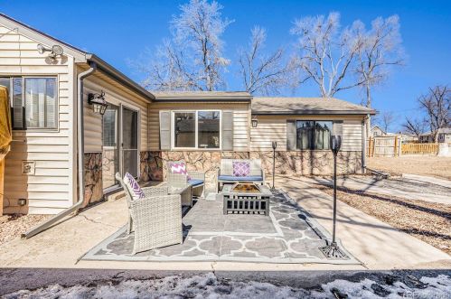 4271 Logan St, Englewood, CO 80113-4728