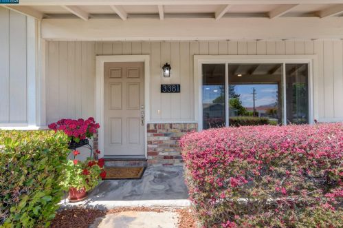 3381 El Monte Dr, Concord CA  94519-2806 exterior