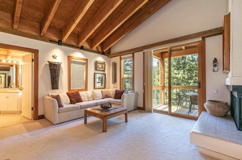 5085 Gold Bnd, Truckee, CA 96161-4106