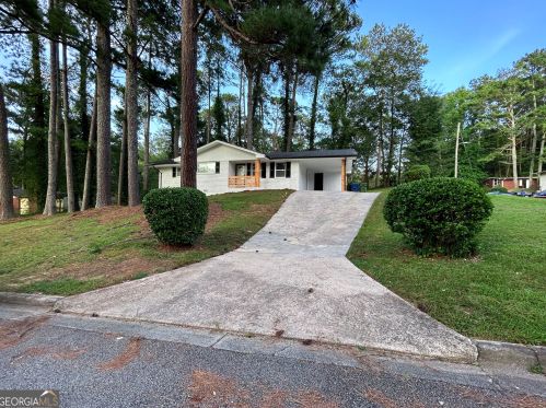 180 Lydia Dr, Atlanta GA  30315-8416 exterior