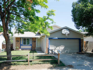 16641 Ithaca Pl, Denver, CO 80013-2812