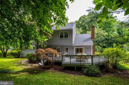 2612 Belle Crest Ln, Silver Spring MD 20906-3173 exterior