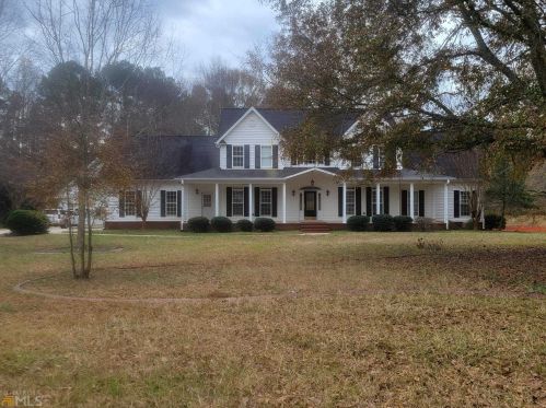 540 Hampton Rd, Hampton, GA 30228-2427