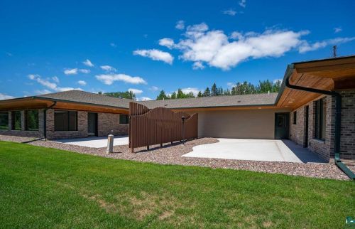 8409 Congdon Blvd, Duluth MN  55804 exterior
