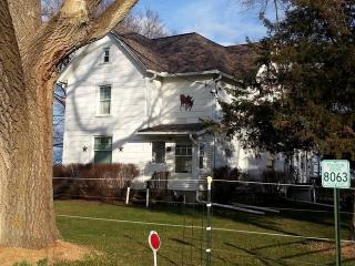 8063 Hoosier Rd, Ashton, IL 61006-9671