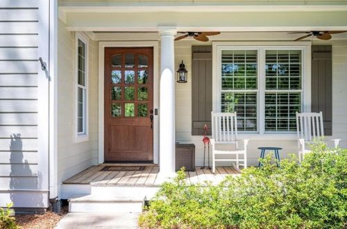 4437 Carmain Dr, Atlanta GA  30342-3539 exterior