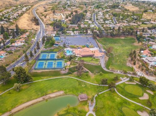 1000 Via Pintada, Riverside CA 92507-0232 exterior