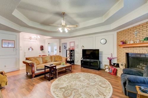 8920 Ashcraft Dr, Fort Worth, TX 76182-3254