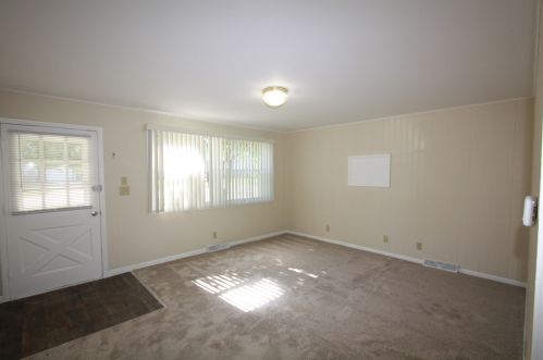 404 Bellarmine Dr, Joliet, IL 60436-1802