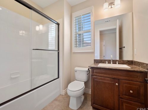 173 Desert Bloom, Irvine CA  92618-8871 exterior