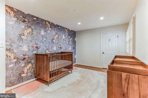 806 Avondale Ave, Tavistock NJ 08033-2809 exterior