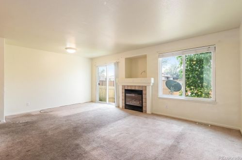 1296 Zeno Cir, Aurora, CO 80017-5741