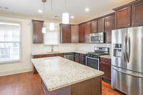 1909 Felker Ward St, Atlanta GA  30318-1810 exterior