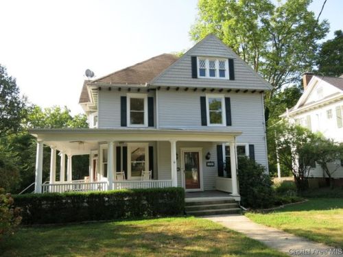 1507 Mound Ave, Jacksonville, IL 62650-2255