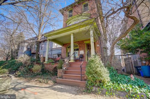 437 44 St, Philadelphia PA 19104-2910 exterior