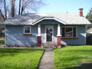 1029 Olympic Ave, Spokane WA  99207-3351 exterior
