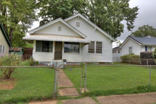 360 Wingfoot St, Rockmart, GA 30153-2530