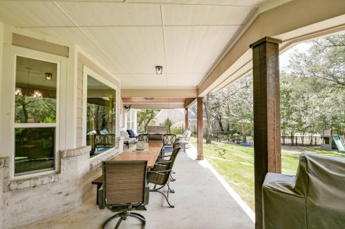 2019 Grn Wing, Granbury TX 76049-5560 exterior