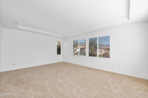 5934 Indian Terrace Dr, Simi Valley CA  93063-5771 exterior