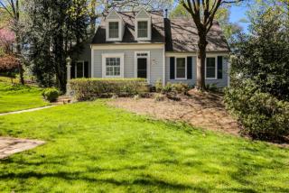 1628 York Mills Ln, Herndon, VA 20194-1618