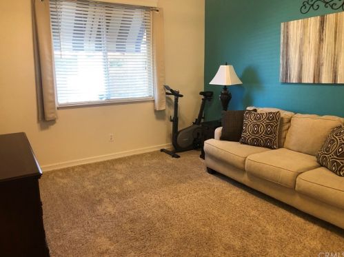 17430 7 Spg Way, Riverside CA  92504-9454 exterior